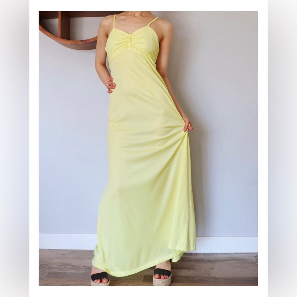 Vintage slinky yellow dress